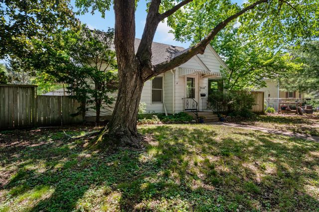 2549 35th Avenue S, Minneapolis, MN 55406