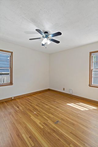 2549 35th Avenue S, Minneapolis, MN 55406