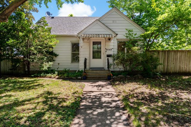 2549 35th Avenue S, Minneapolis, MN 55406