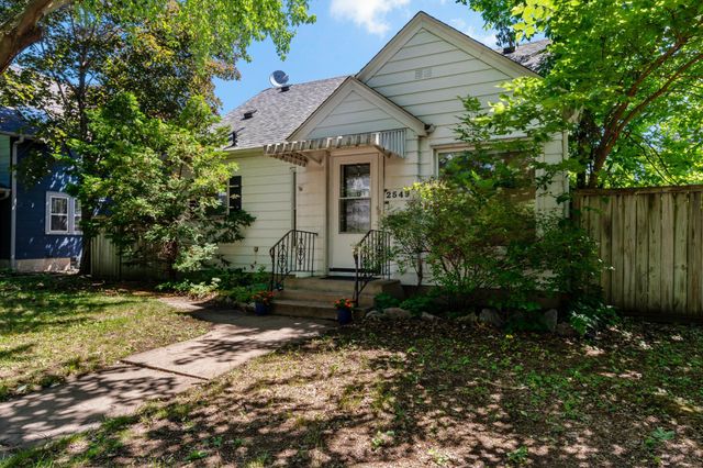 2549 35th Avenue S, Minneapolis, MN 55406