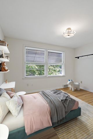 2549 35th Avenue S, Minneapolis, MN 55406