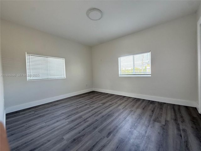 2630 SW 31st Pl B, Miami, FL 33133