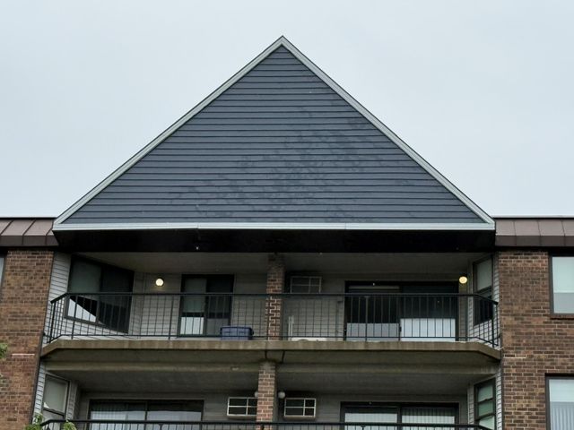 2601 Kenzie Terrace 528, Saint Anthony, MN 55418
