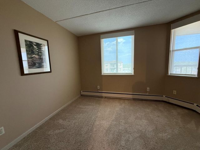 2601 Kenzie Terrace 528, Saint Anthony, MN 55418