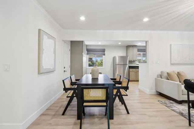 2704 Brittan Avenue, San Carlos, CA 94070