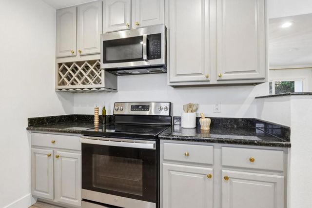 2704 Brittan Avenue, San Carlos, CA 94070