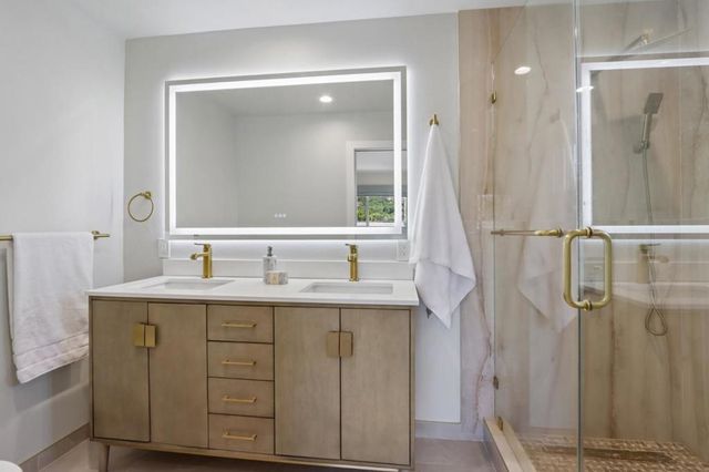 2704 Brittan Avenue, San Carlos, CA 94070