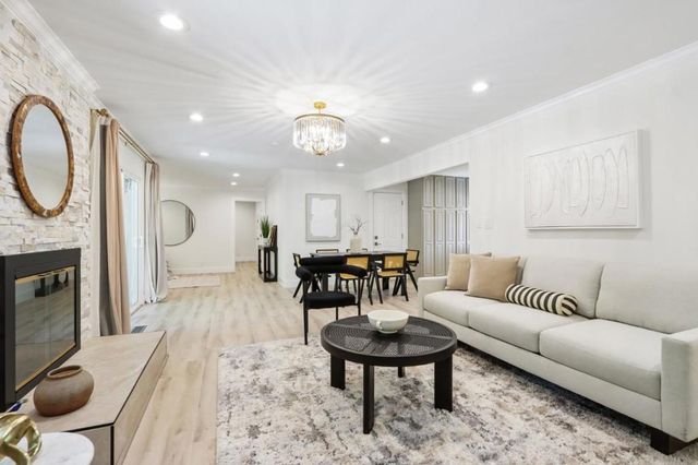 2704 Brittan Avenue, San Carlos, CA 94070