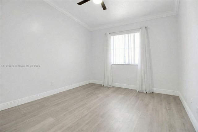 2125 NW 77th Way 203, Pembroke Pines, FL 33024