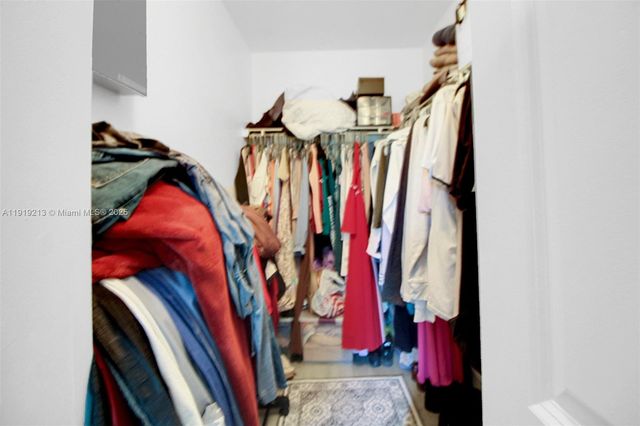 2125 NW 77th Way 203, Pembroke Pines, FL 33024