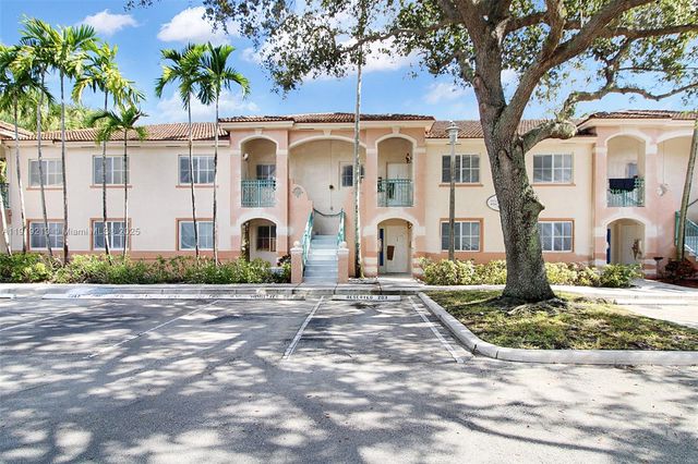 2125 NW 77th Way 203, Pembroke Pines, FL 33024