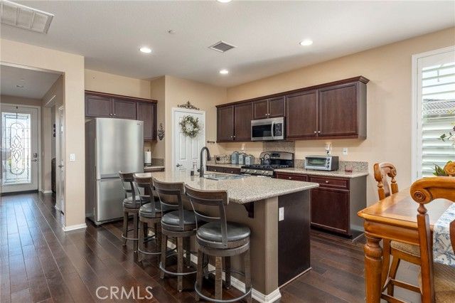 353 Blowing Rock, Beaumont, CA 92223