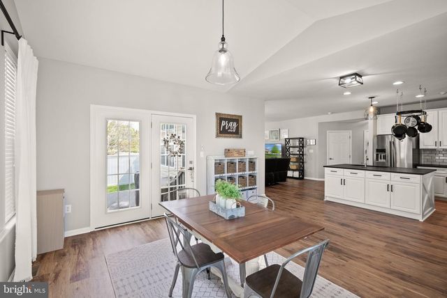 14492 SHARPSHINNED DR, Gainesville, VA 20155