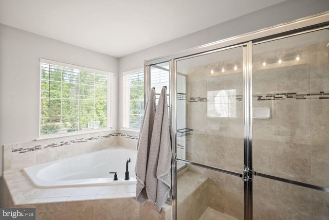 14492 SHARPSHINNED DR, Gainesville, VA 20155