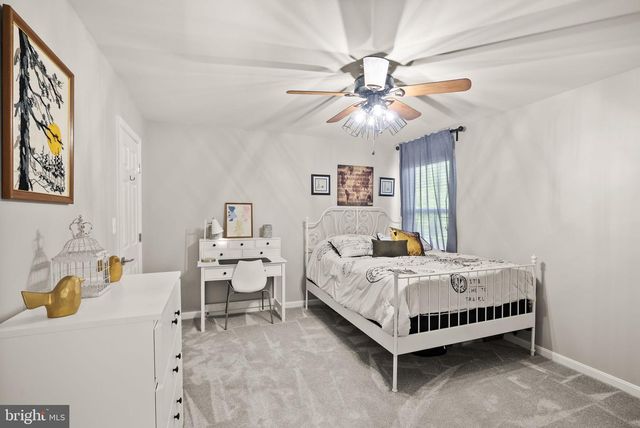 14492 SHARPSHINNED DR, Gainesville, VA 20155
