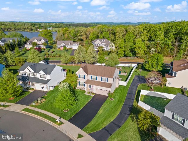 14492 SHARPSHINNED DR, Gainesville, VA 20155