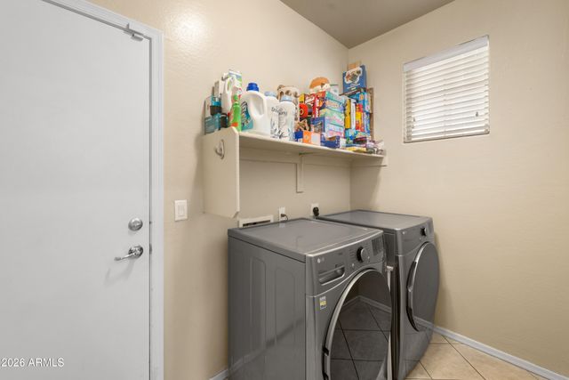862 S COLONIAL Drive, Gilbert, AZ 85296