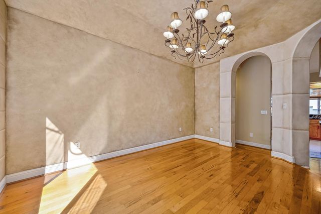 8626 Pershing Ave, Fair Oaks, CA 95628