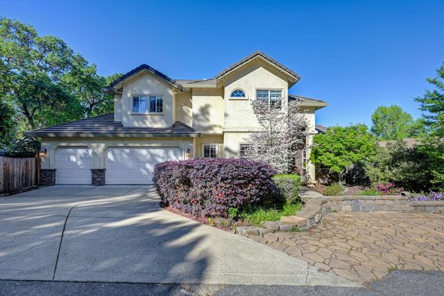 8626 Pershing Ave, Fair Oaks, CA 95628