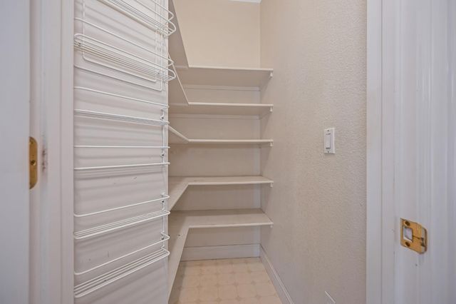 8626 Pershing Ave, Fair Oaks, CA 95628