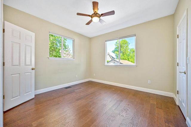 8626 Pershing Ave, Fair Oaks, CA 95628