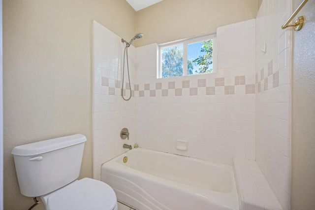 8626 Pershing Ave, Fair Oaks, CA 95628