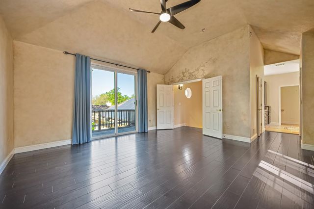 8626 Pershing Ave, Fair Oaks, CA 95628