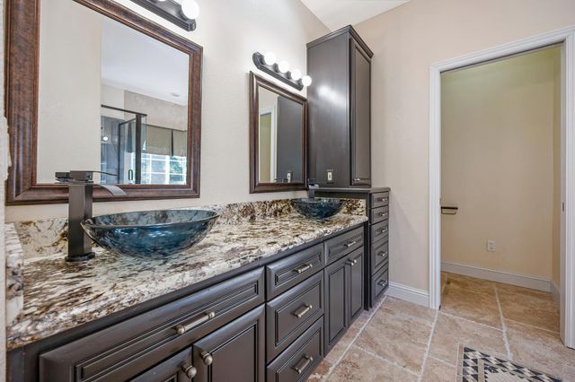 8626 Pershing Ave, Fair Oaks, CA 95628