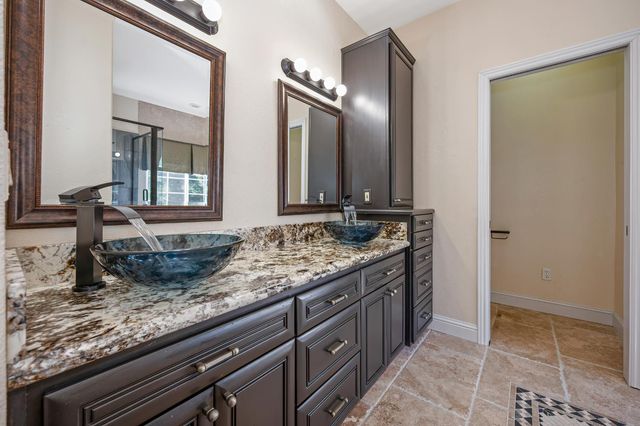 8626 Pershing Ave, Fair Oaks, CA 95628