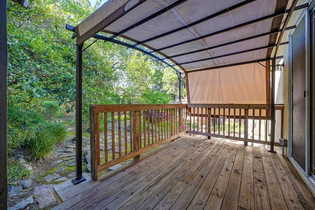 8626 Pershing Ave, Fair Oaks, CA 95628