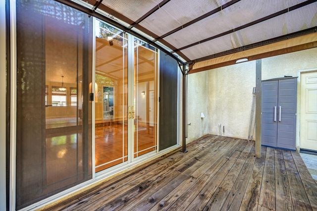 8626 Pershing Ave, Fair Oaks, CA 95628