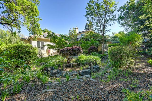 8626 Pershing Ave, Fair Oaks, CA 95628