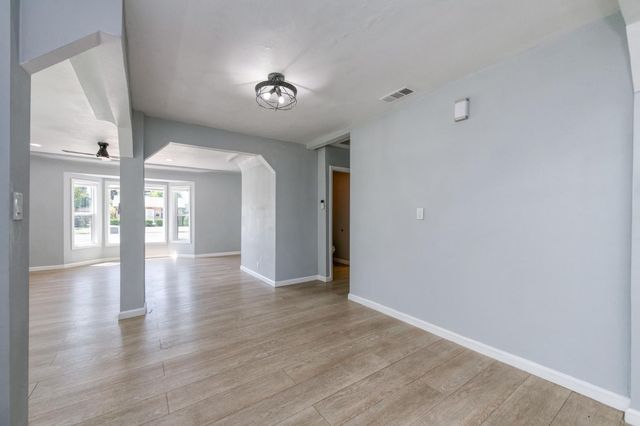 934 W Terrace Avenue, Fresno, CA 93705