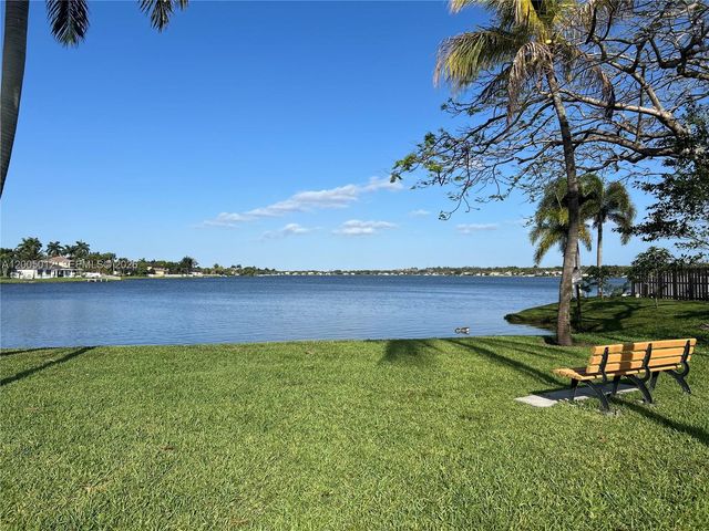 18510 NW 23rd St, Pembroke Pines, FL 33029