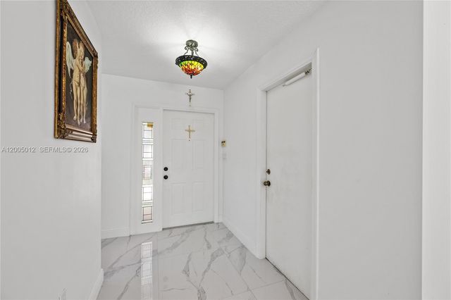 18510 NW 23rd St, Pembroke Pines, FL 33029