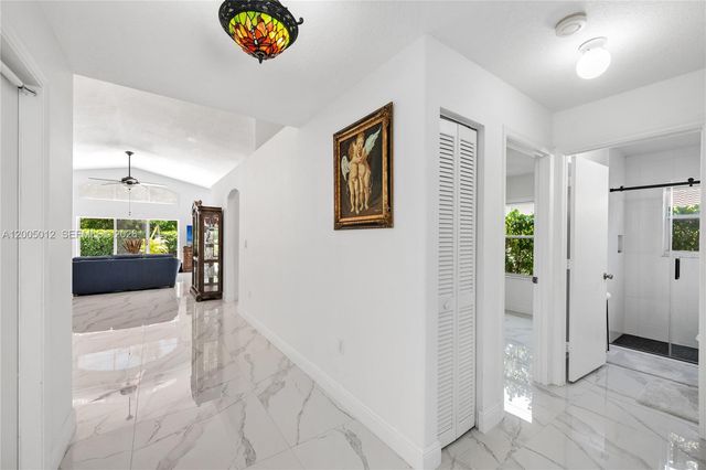 18510 NW 23rd St, Pembroke Pines, FL 33029