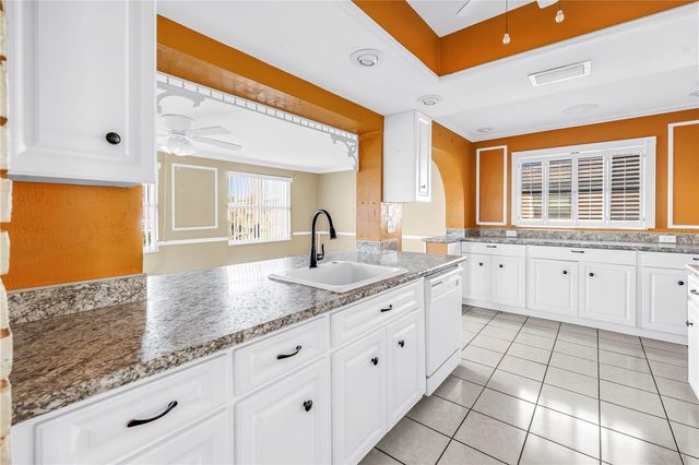 9840 MAINLANDS BOULEVARD W, Pinellas Park, FL 33782