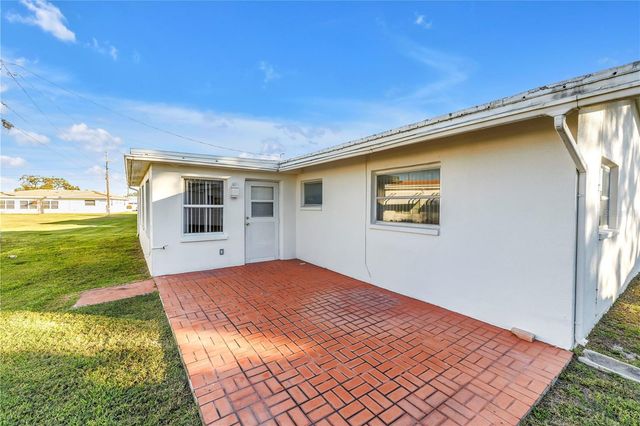 9840 MAINLANDS BOULEVARD W, Pinellas Park, FL 33782
