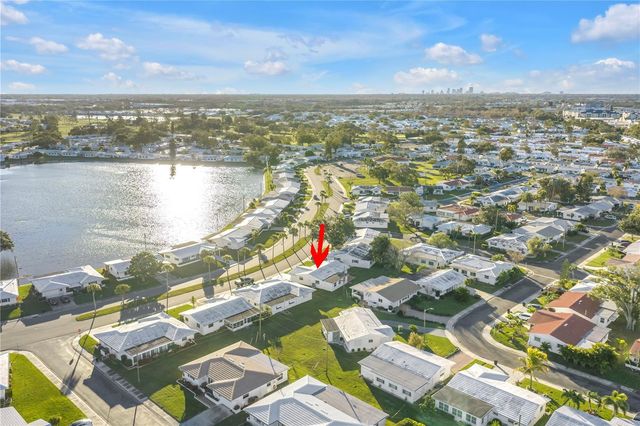 9840 MAINLANDS BOULEVARD W, Pinellas Park, FL 33782