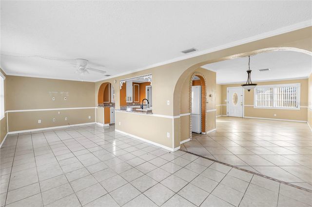 9840 MAINLANDS BOULEVARD W, Pinellas Park, FL 33782
