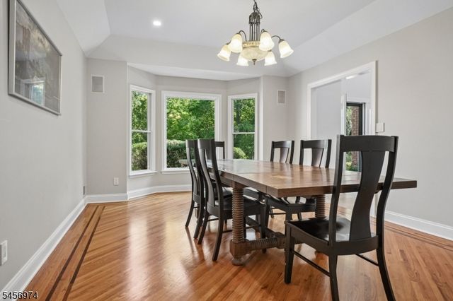 15 Victoria Ln, Morris Twp., NJ 07960