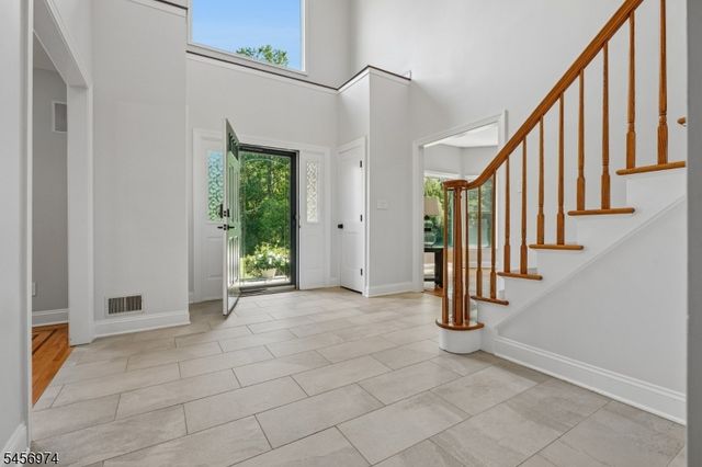15 Victoria Ln, Morris Twp., NJ 07960