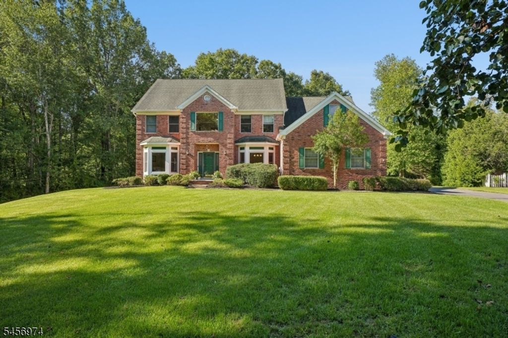 15 Victoria Ln, Morris Twp., NJ 07960