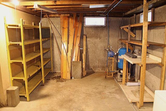 8422 E M 20, Newfield Twp, MI 49421