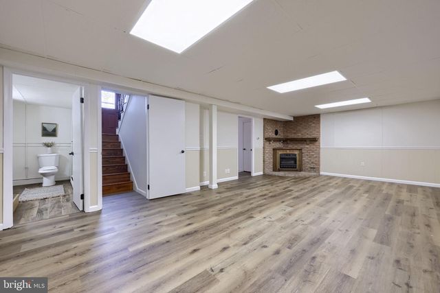 355 E FULTON ST, Ephrata, PA 17522