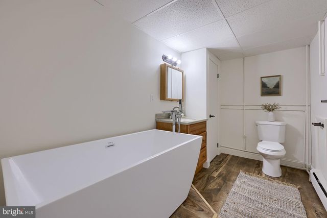 355 E FULTON ST, Ephrata, PA 17522