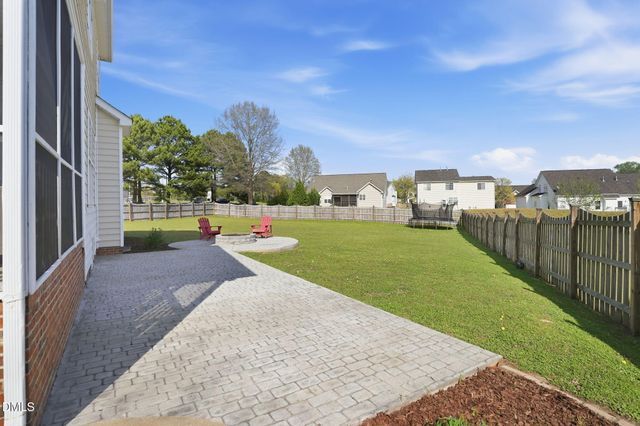 2050 Rosebriar Lane, Fuquay Varina, NC 27526