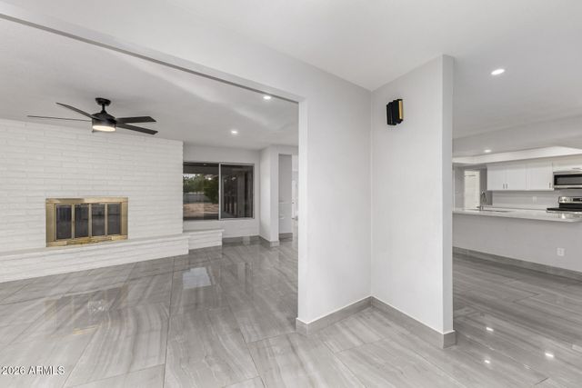 7143 W UNION HILLS Drive, Glendale, AZ 85308