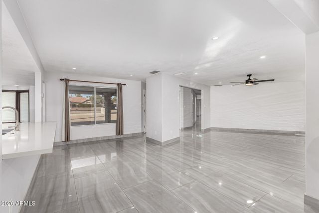 7143 W UNION HILLS Drive, Glendale, AZ 85308