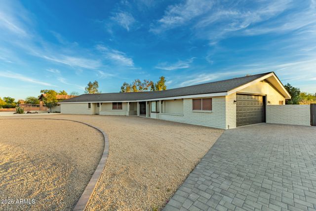 7143 W UNION HILLS Drive, Glendale, AZ 85308